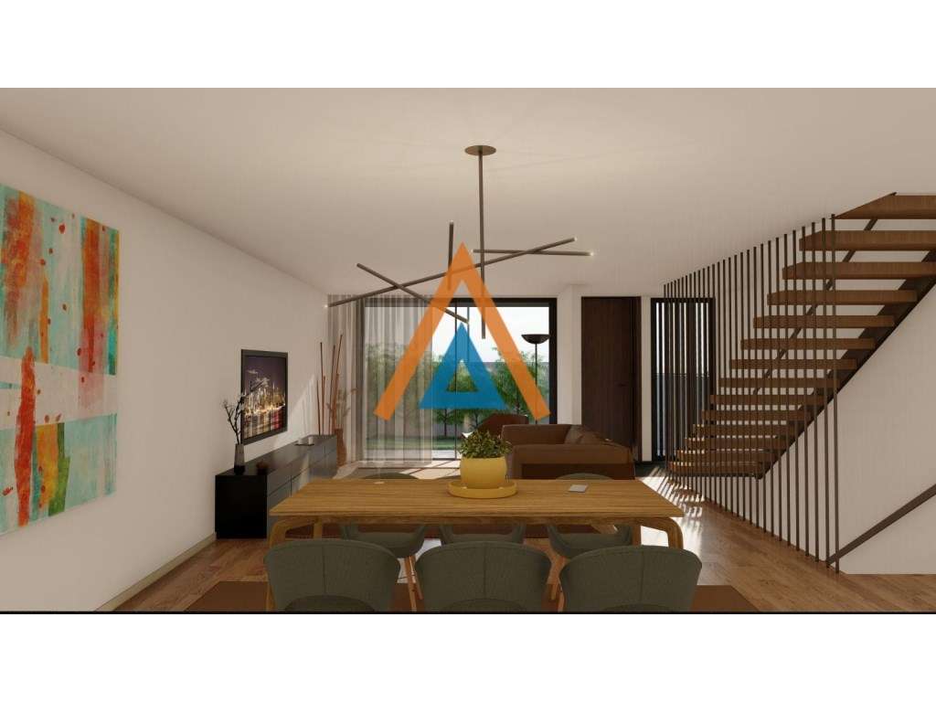 Moradia em Banda T3 Duplex - São Félix da Marinha - V. N. Gaia - Grande imagem: 2/26