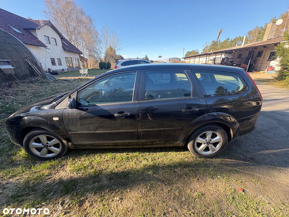 Ford Focus 1.6 TDCi Ambiente - 2