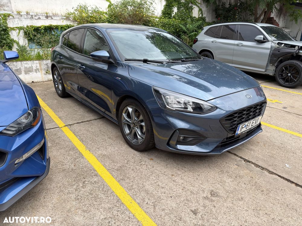 FORD Focus 2020 — imagine 8