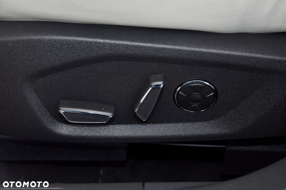 Ford Mondeo 2.0 Ti-VCT VIGNALE - 21