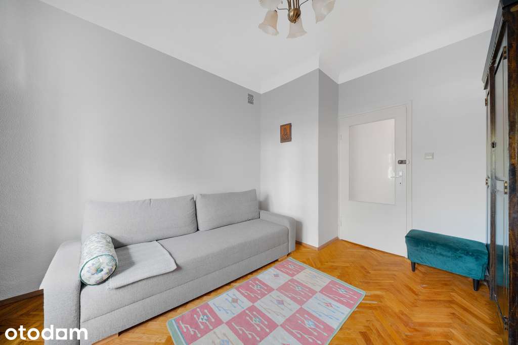 2 kambarių butas, 63 m²