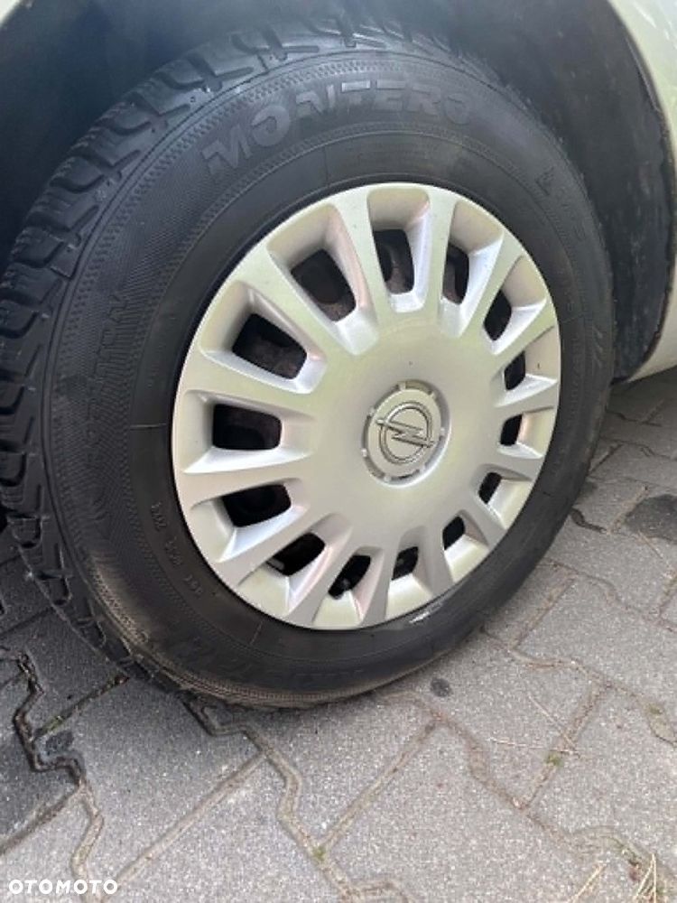 Opel Corsa - 17