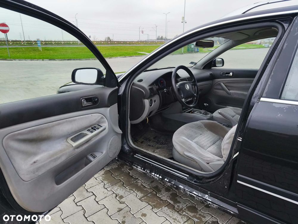 Volkswagen Passat - 9