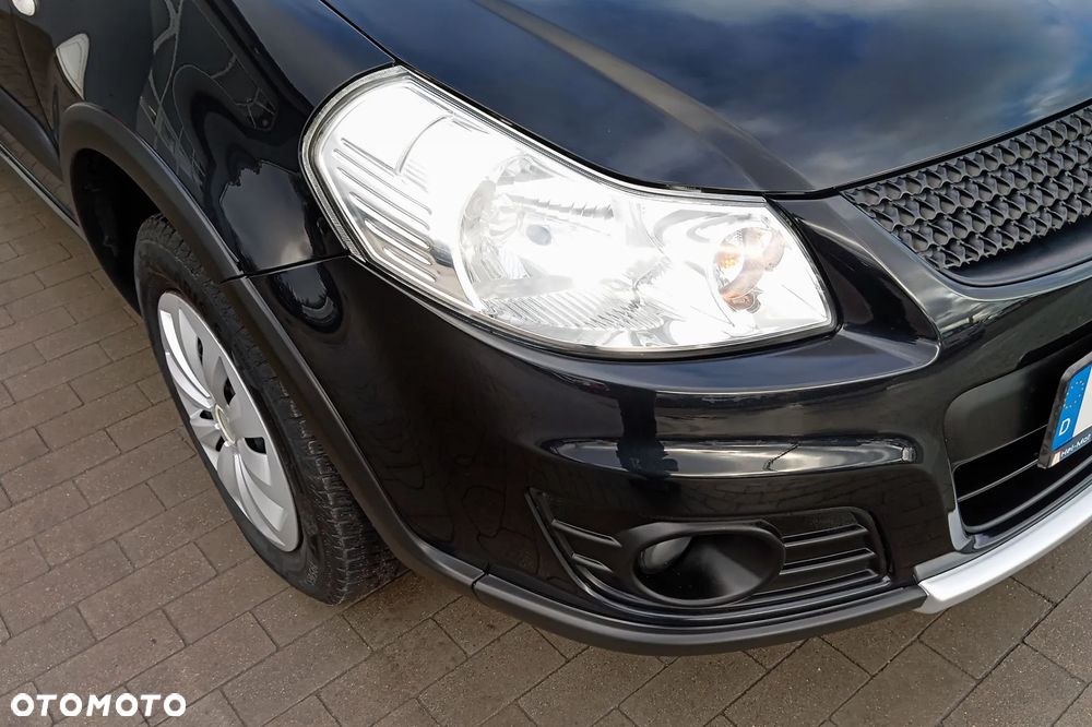 Suzuki SX4 1.6 Comfort 4WD - 14