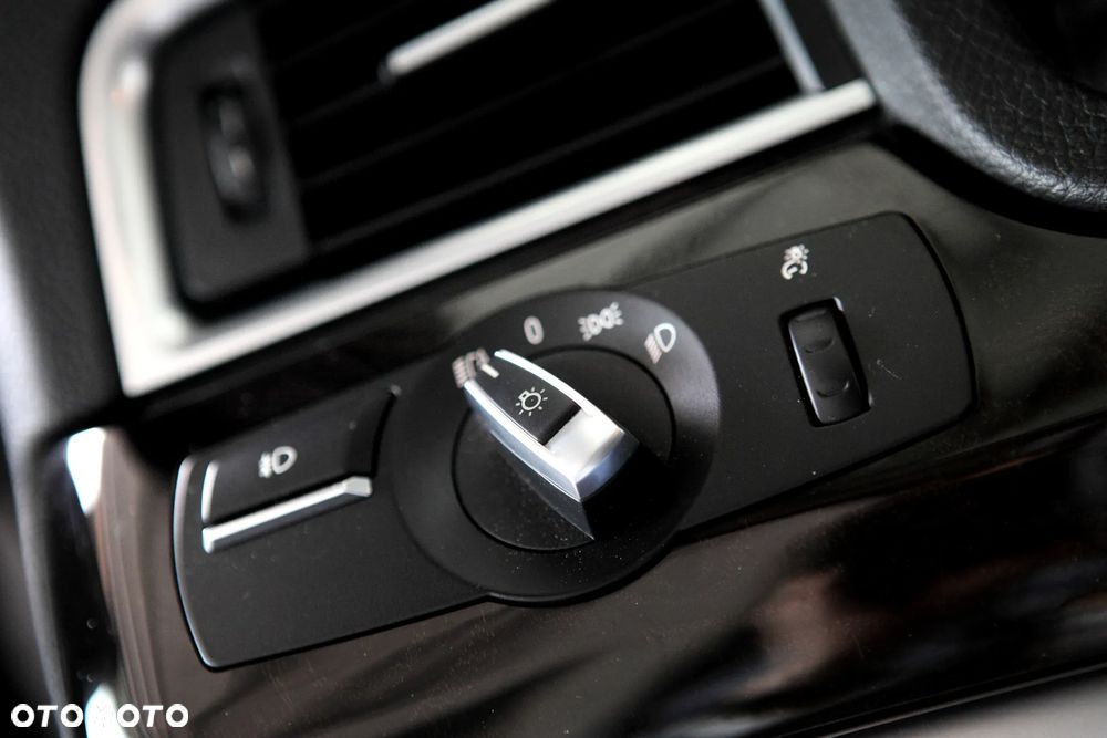 BMW 5GT 535i xDrive Gran Turismo - 15