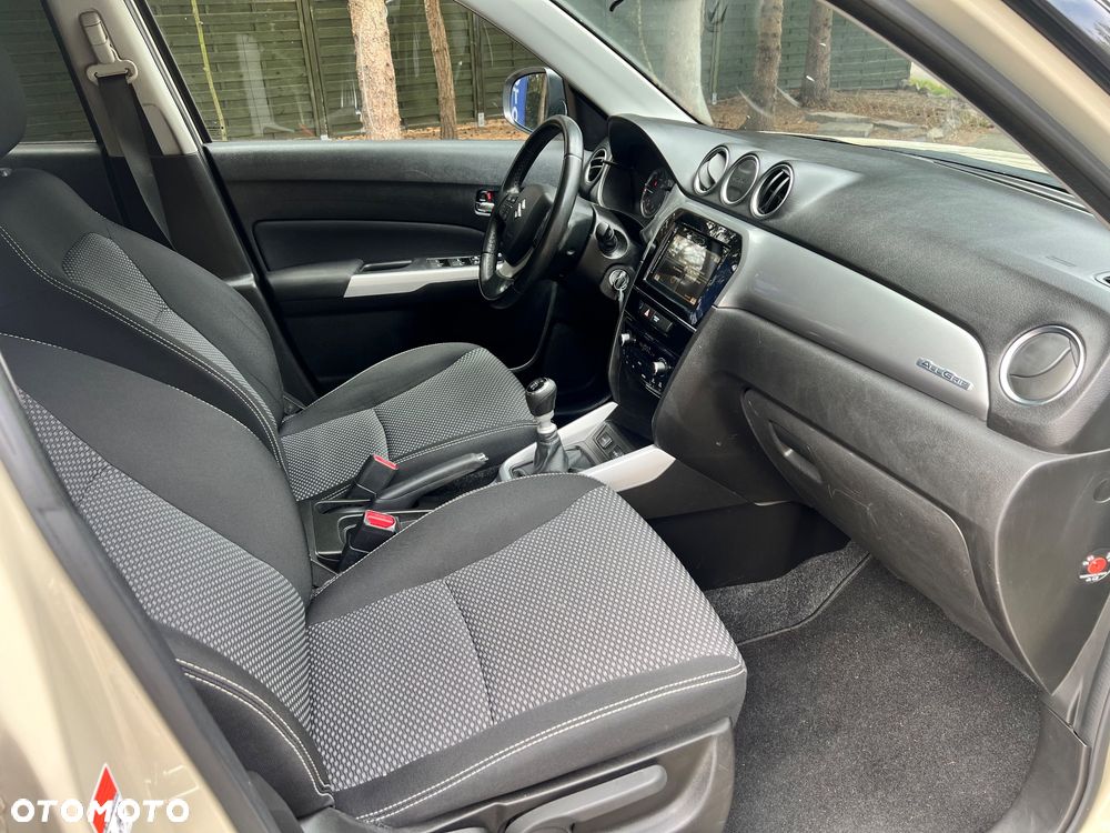 Suzuki Vitara 1.6 DDiS (4x4) Allgrip Comfort - 25