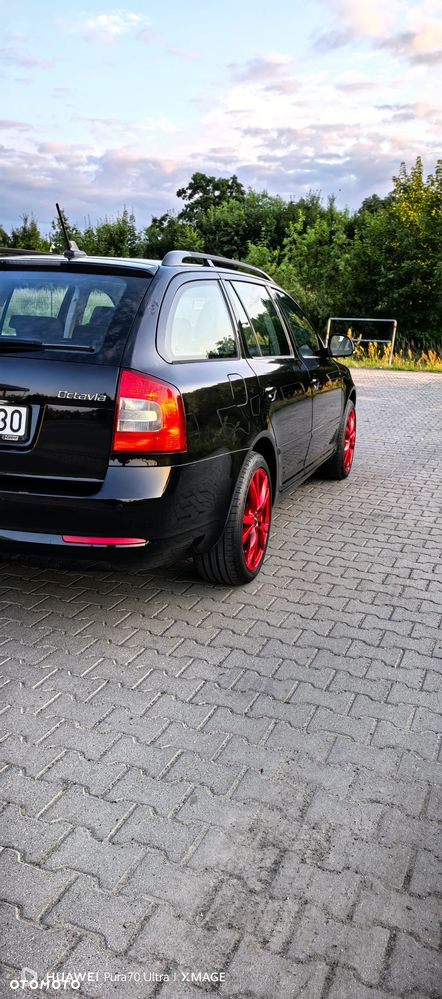 Skoda Octavia 2.0 TDI DSG Ambiente - 23