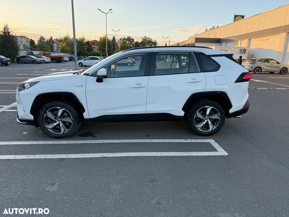 Toyota RAV4 - 7