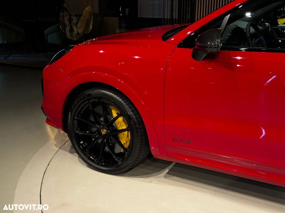 Porsche Cayenne Coupe - 18