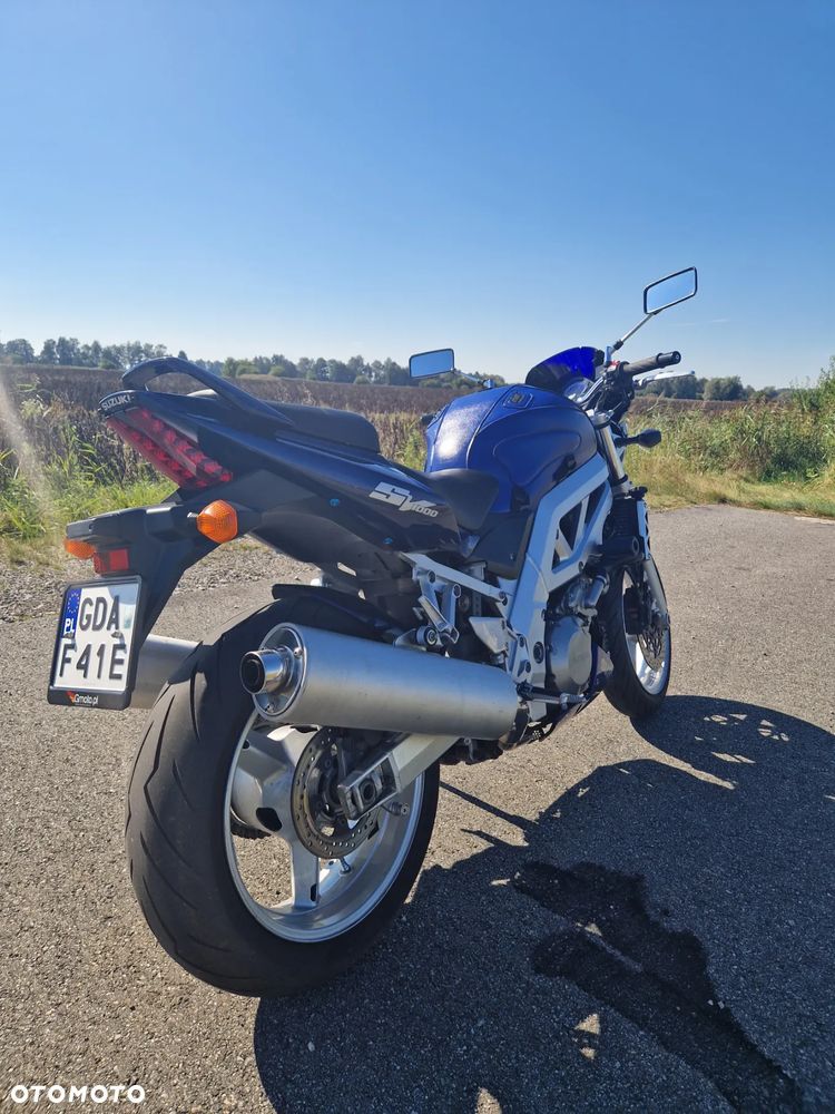 Suzuki SV - 4