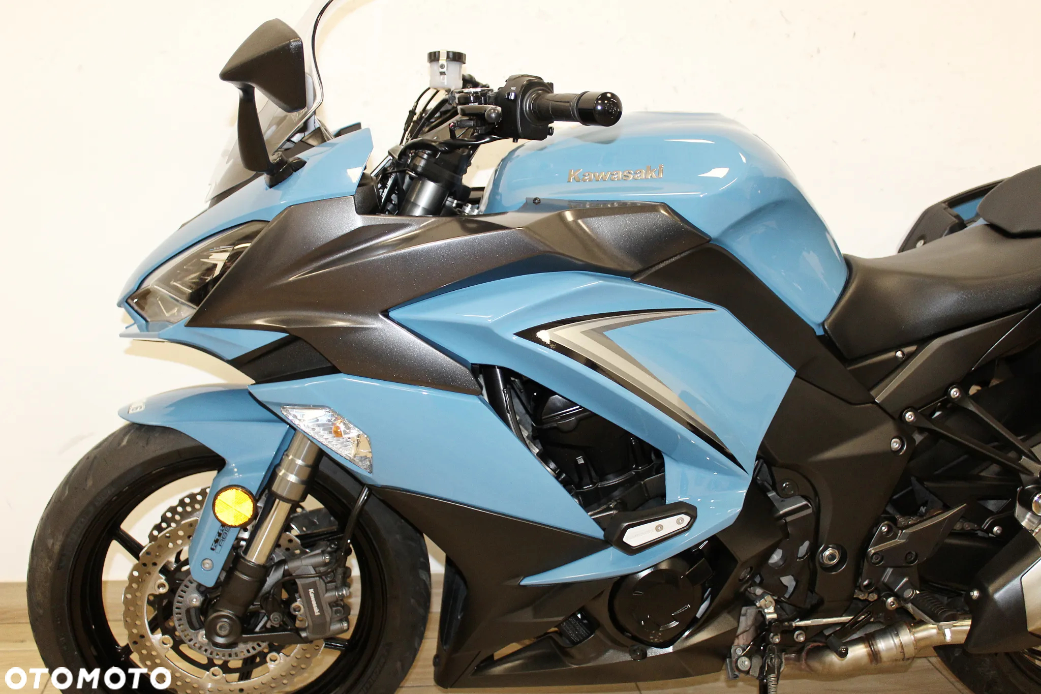 Kawasaki Ninja 1000 SX - 14