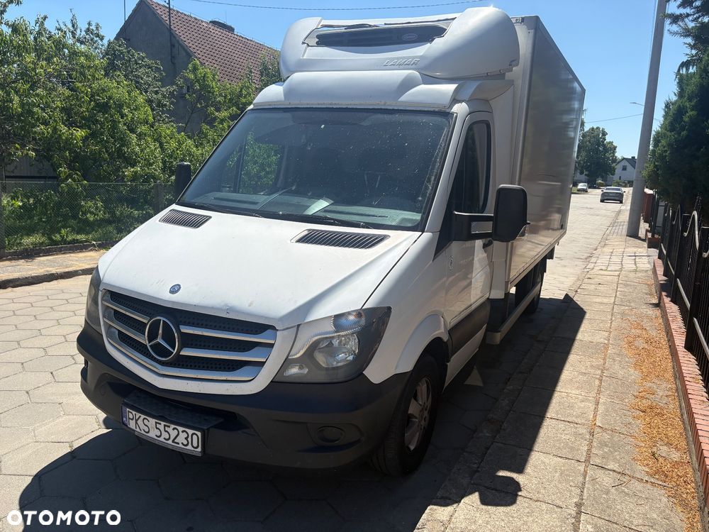 Mercedes-Benz Sprinter - 2