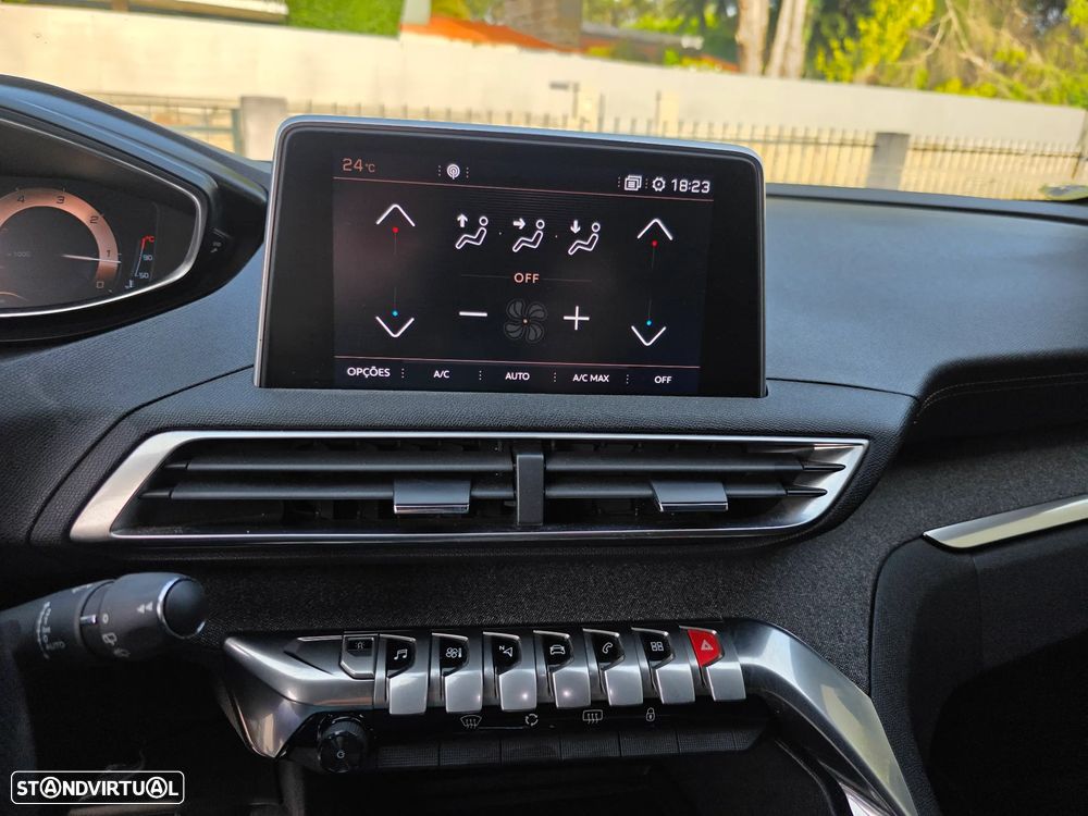 Peugeot 3008 1.5 BlueHDi GT Line EAT8 - 23
