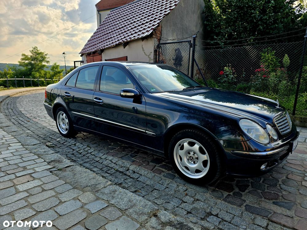 Mercedes-Benz Klasa E - 6