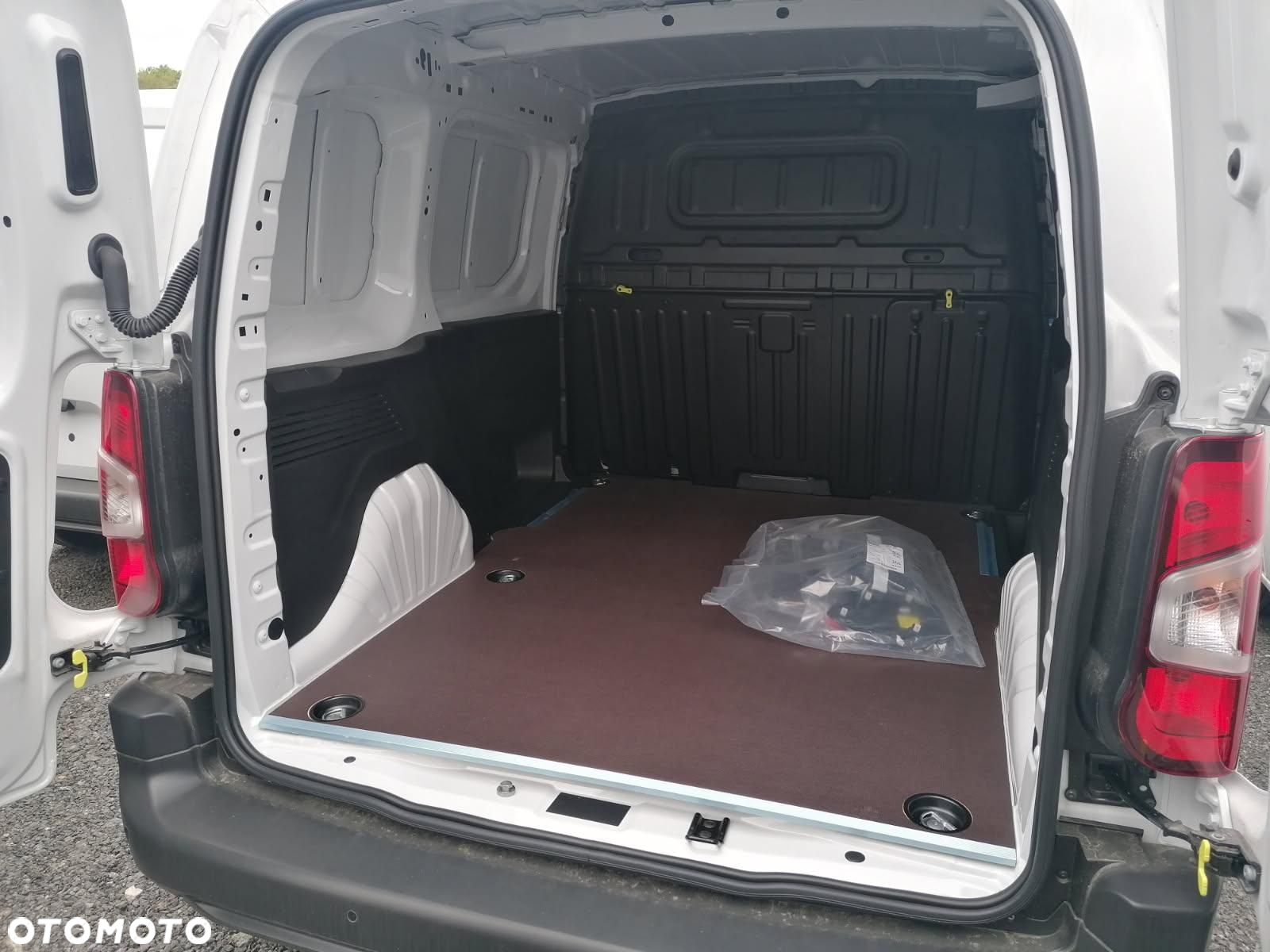 Citroën Berlingo - 12