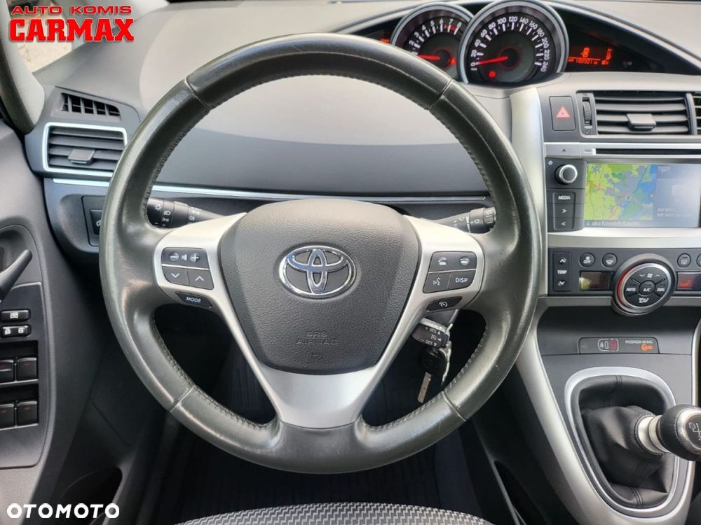 Toyota Verso - 12