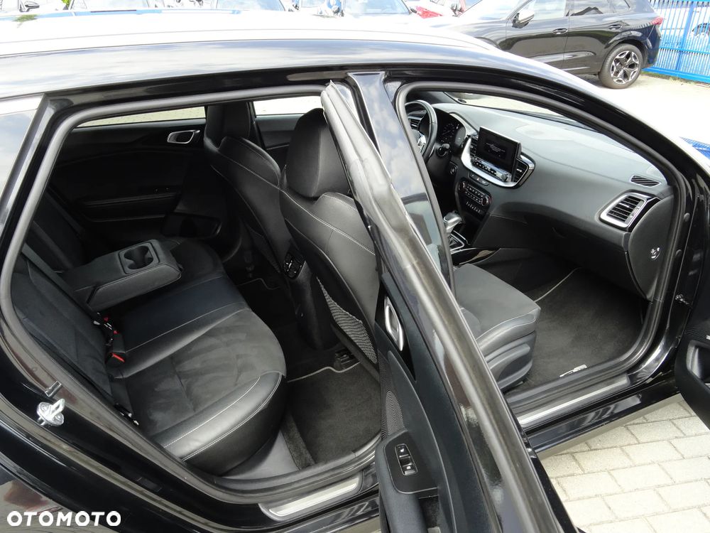 Kia Ceed 1.5 T-GDI DCT7 OPF GT Line - 10