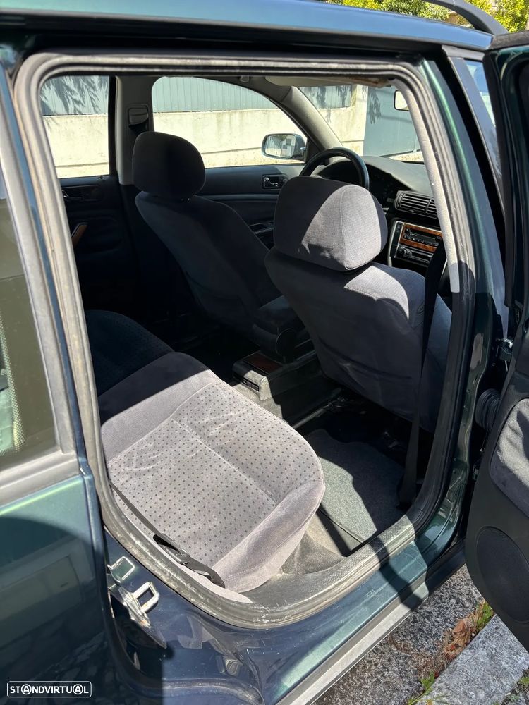 VW Passat Variant 1.9 TDi Confortline - 6