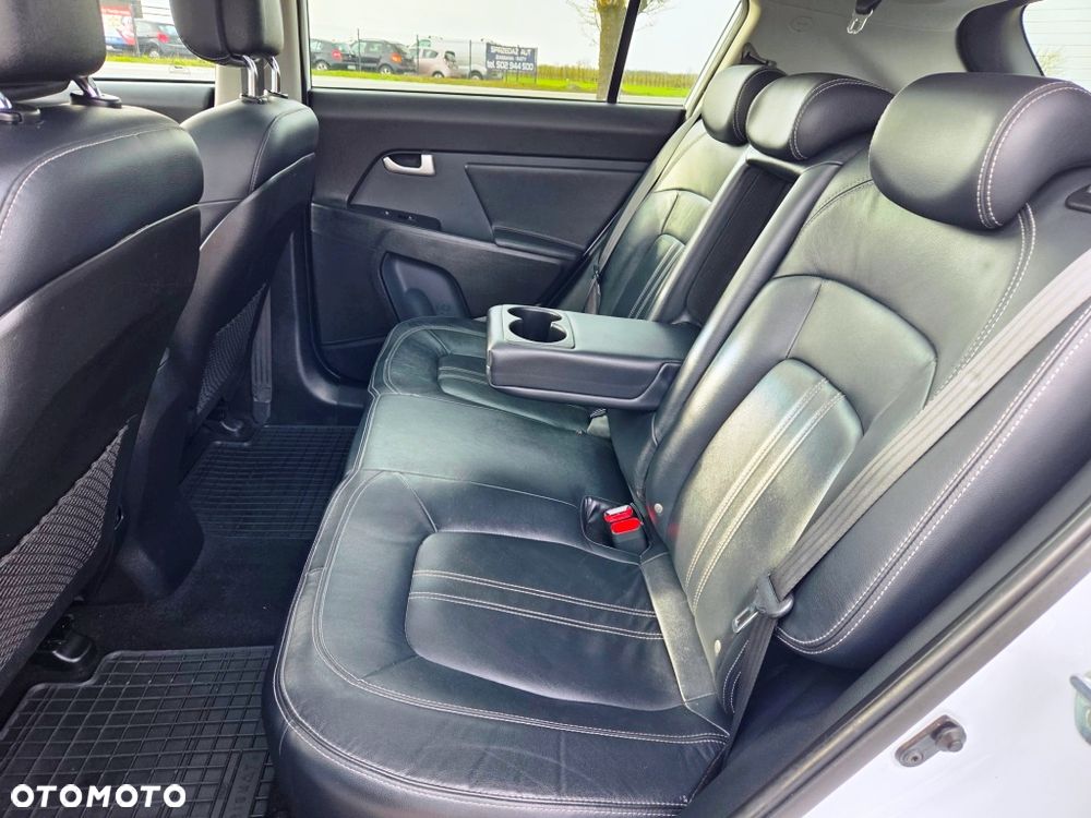 Kia Sportage 1.7 CRDI Business Line L 2WD - 27