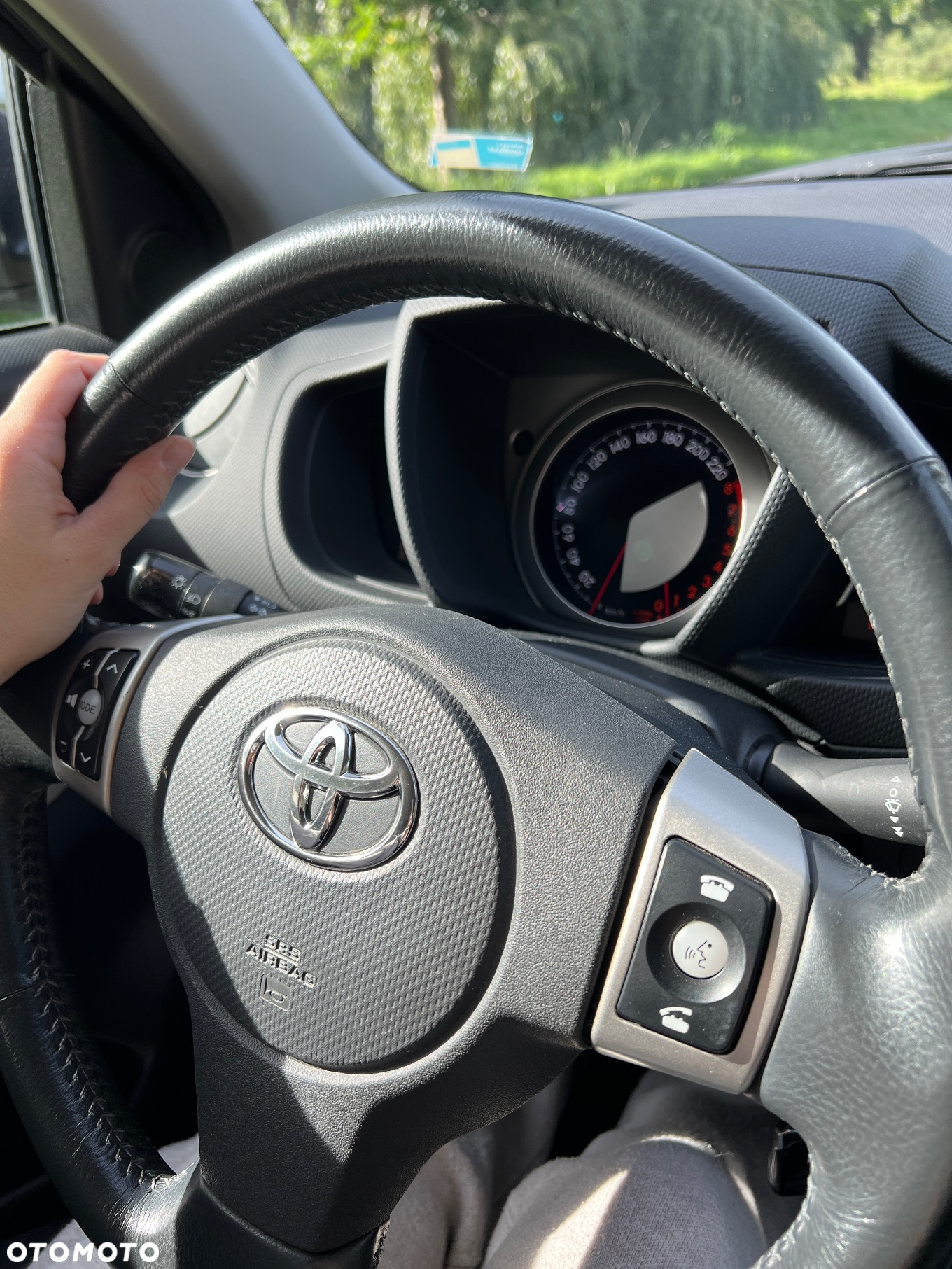 Toyota Urban Cruiser 1.33 Sol - 19