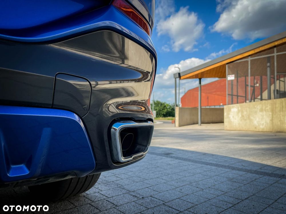 BMW X6 xDrive40d mHEV - 11