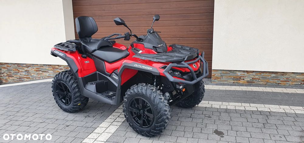 Can-Am Outlander Max - 4