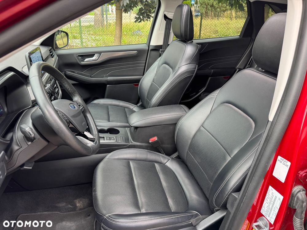 Ford Escape 2.0 EcoBoost AWD Titanium - 23
