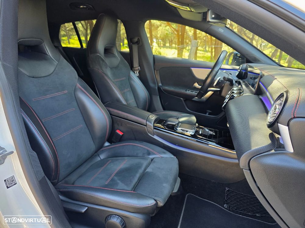 Mercedes-Benz CLA 180 d 7G-DCT - 19