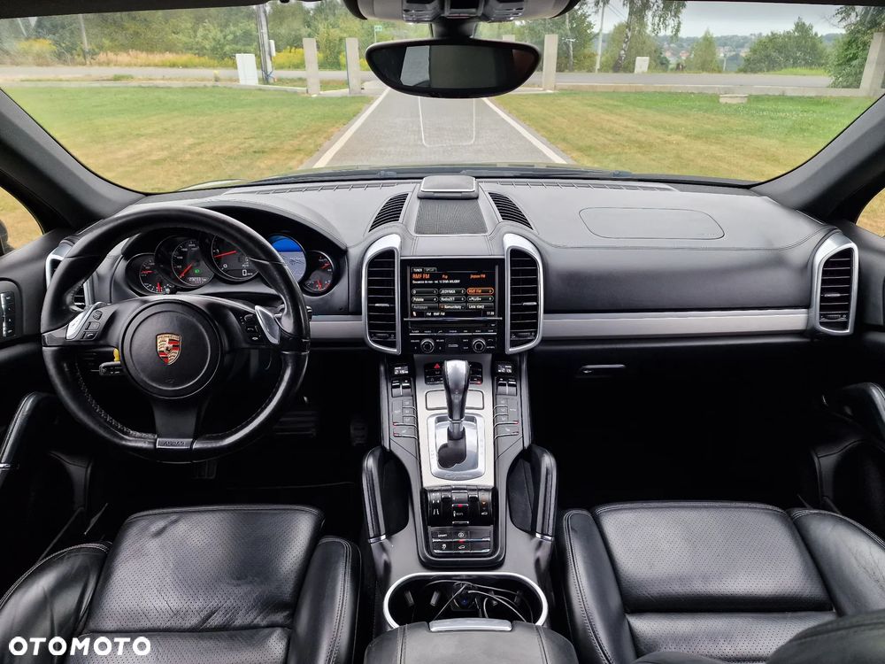 Porsche Cayenne Diesel Platinum Edition - 9