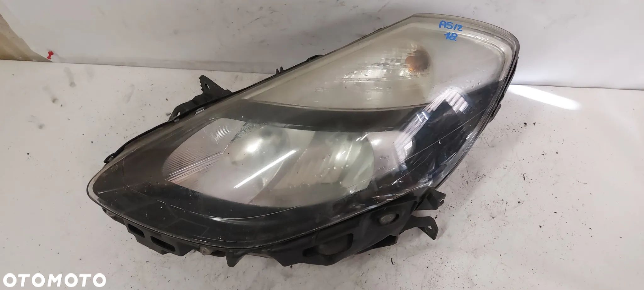 .  LAMPA PRZOD PRZEDNIA LEWA RENAULT CLIO 3 LIFT - 1