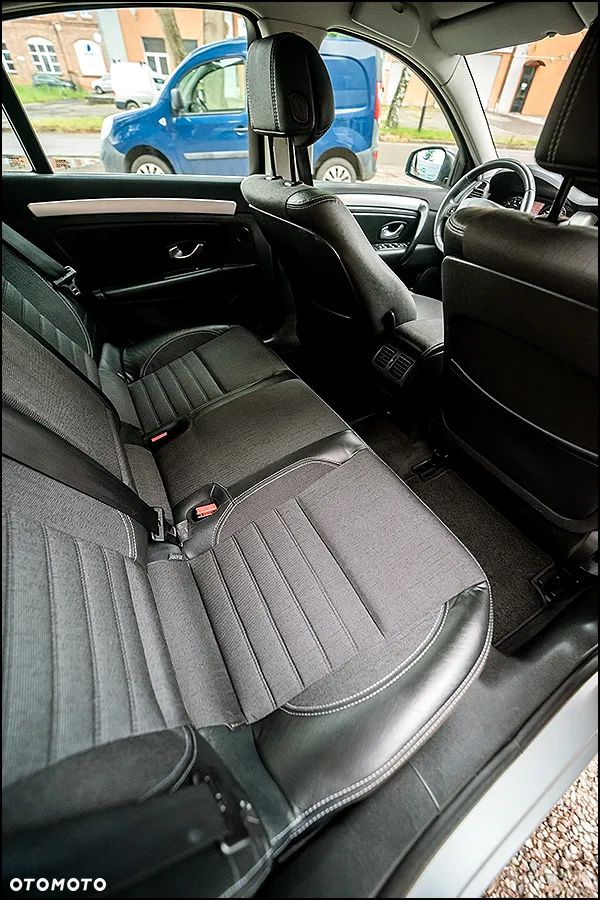 Renault Laguna 2.0T Dynamique - 33