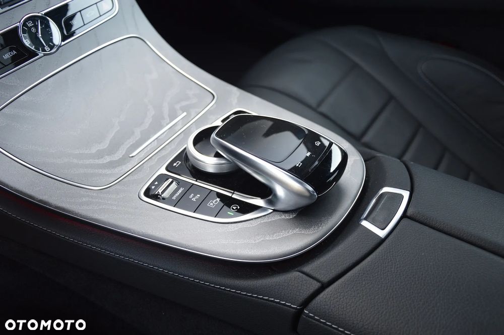 Mercedes-Benz CLS 350 d 9G-TRONIC - 22