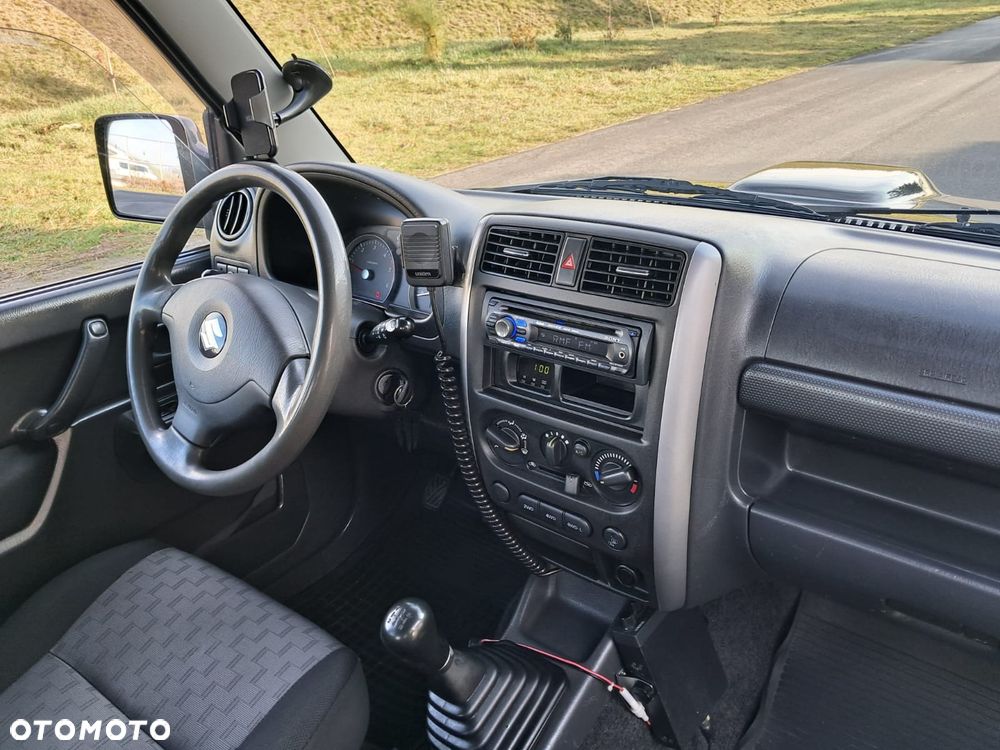 Suzuki Jimny - 22