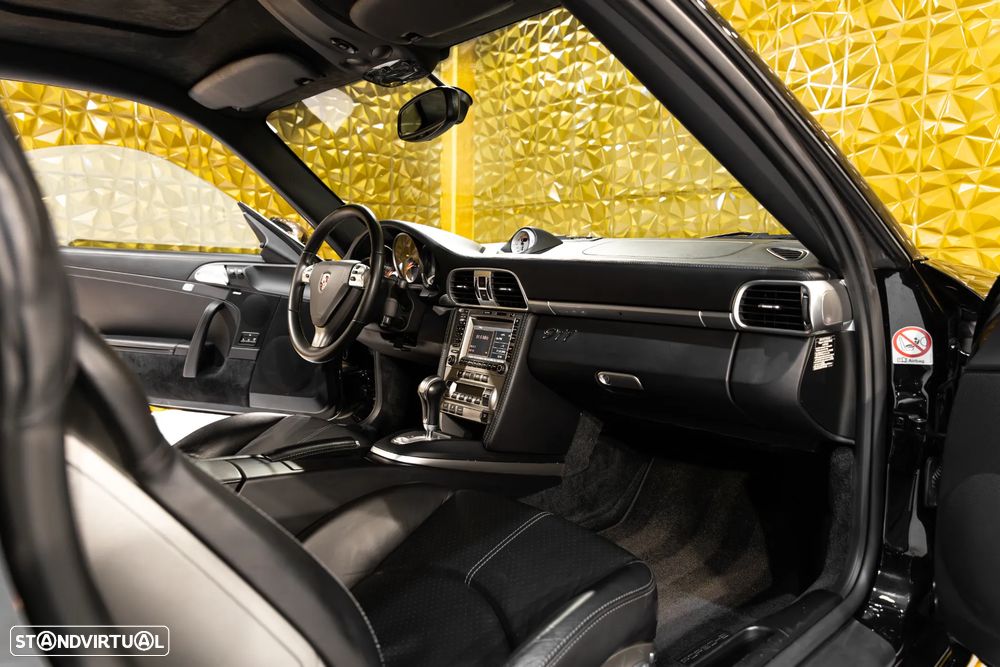 Porsche 911 (997) Turbo Tiptronic - 27