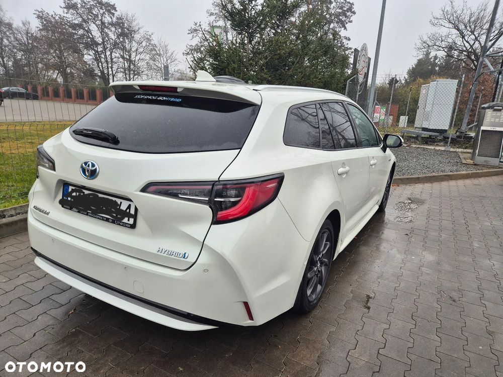 Toyota Corolla 1.8 Hybrid Comfort - 4