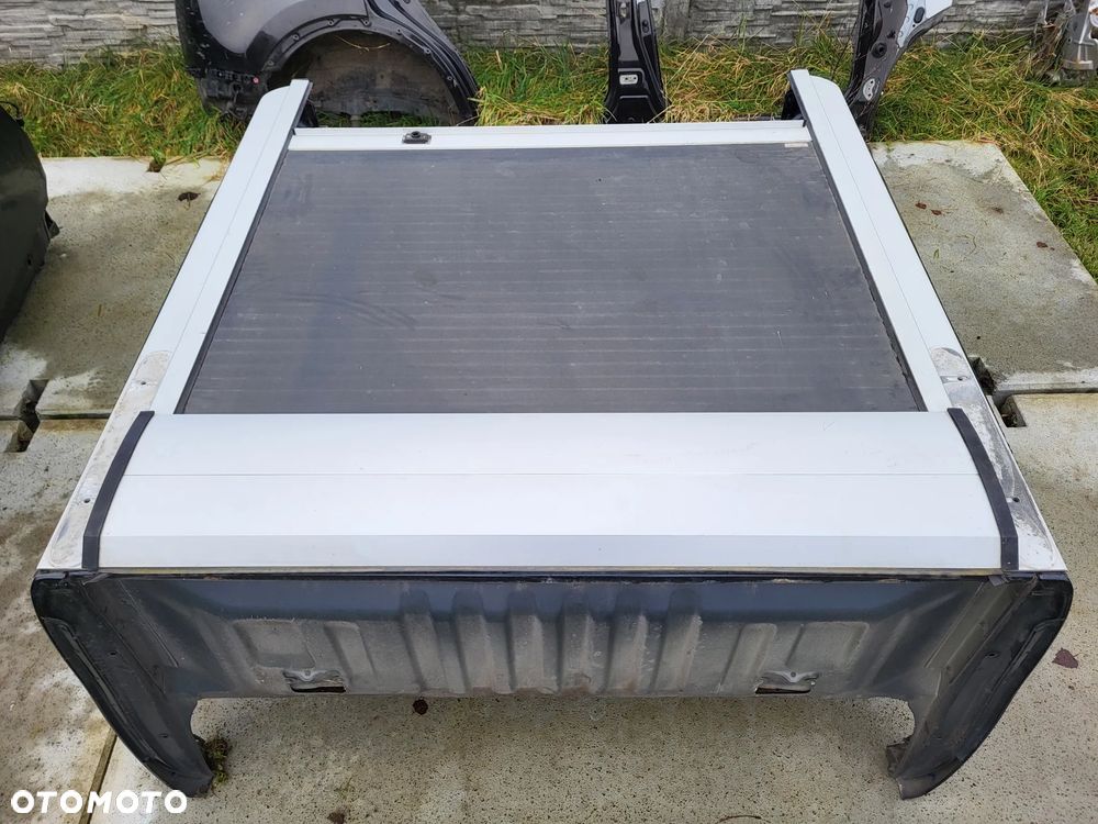 Toyota Hilux VII Roleta Paki Bagażnika Tessera 4X4