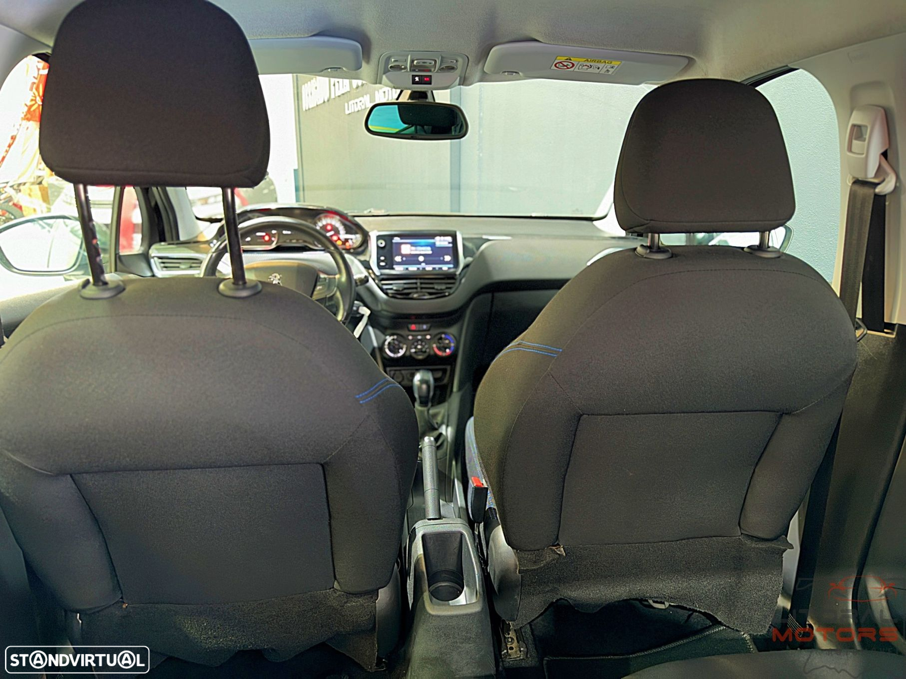 Peugeot 208 1.2 PureTech Style - 34
