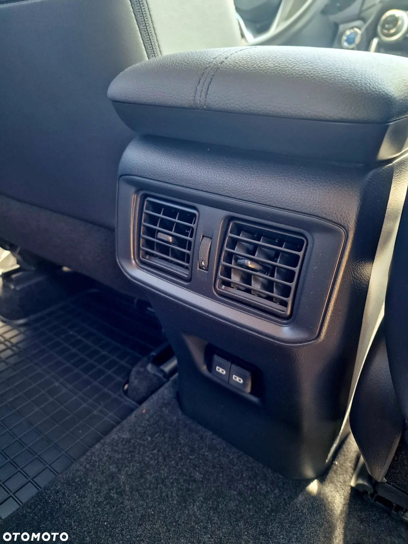 Toyota RAV4 2.5 Hybrid Executive 4x4 - 8