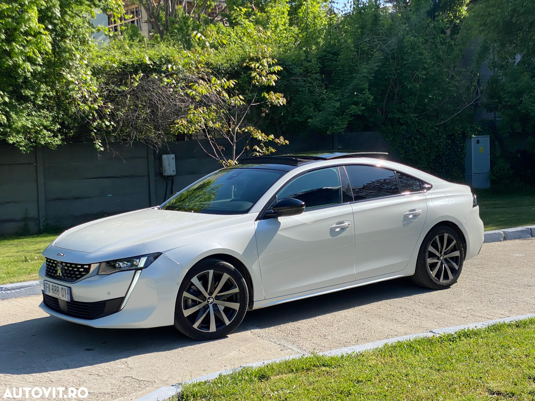 Peugeot 508 Hybrid 225 e-EAT8 GT - 4