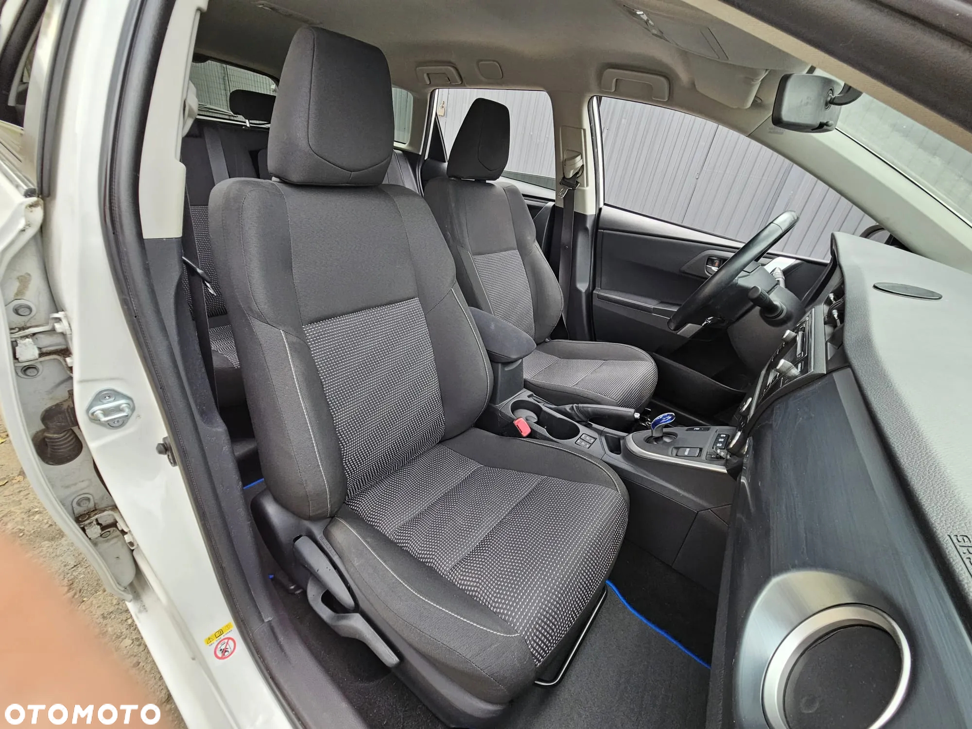 Toyota Auris 1.8 VVT-i Hybrid Automatik Edition S+ - 15