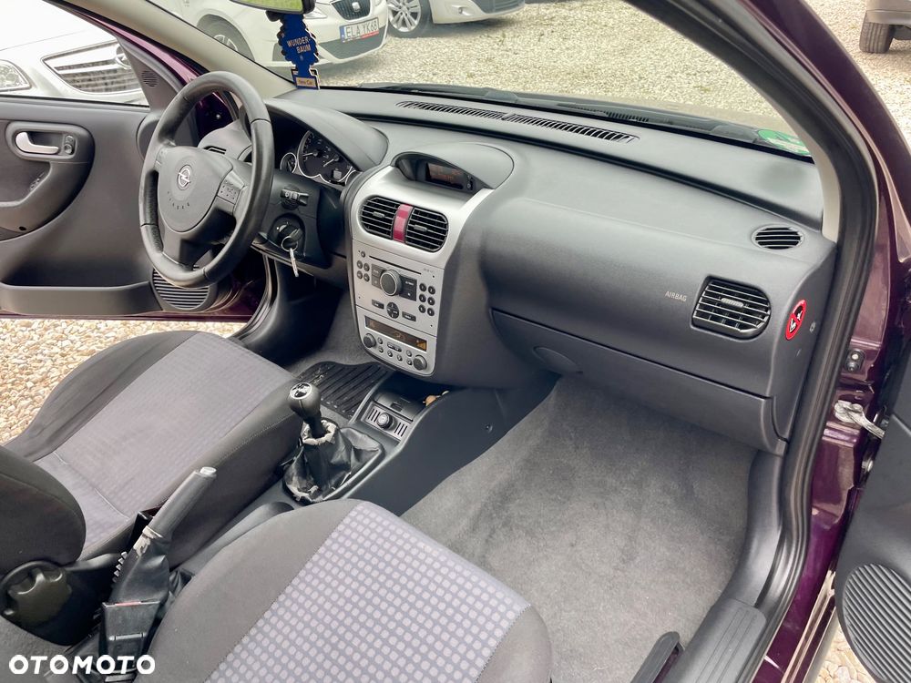 Opel Corsa - 29