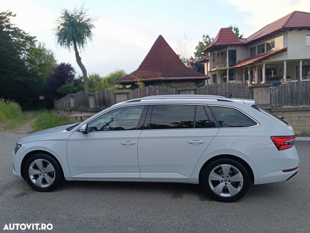 Skoda Superb 2.0 TDI DSG Sportline - 16
