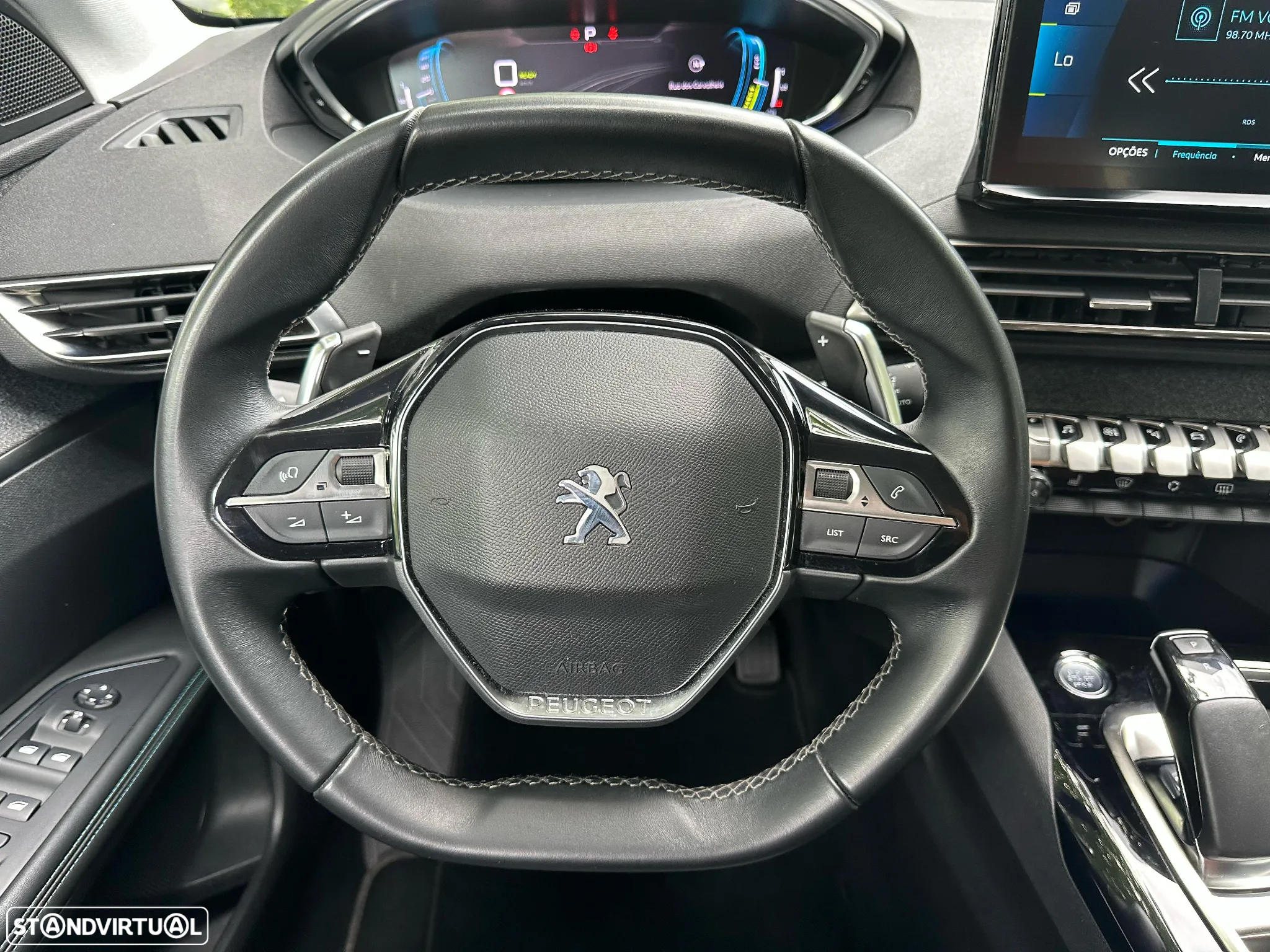 Peugeot 3008 1.6 Hybrid4 Allure Pack e-EAT8 - 33