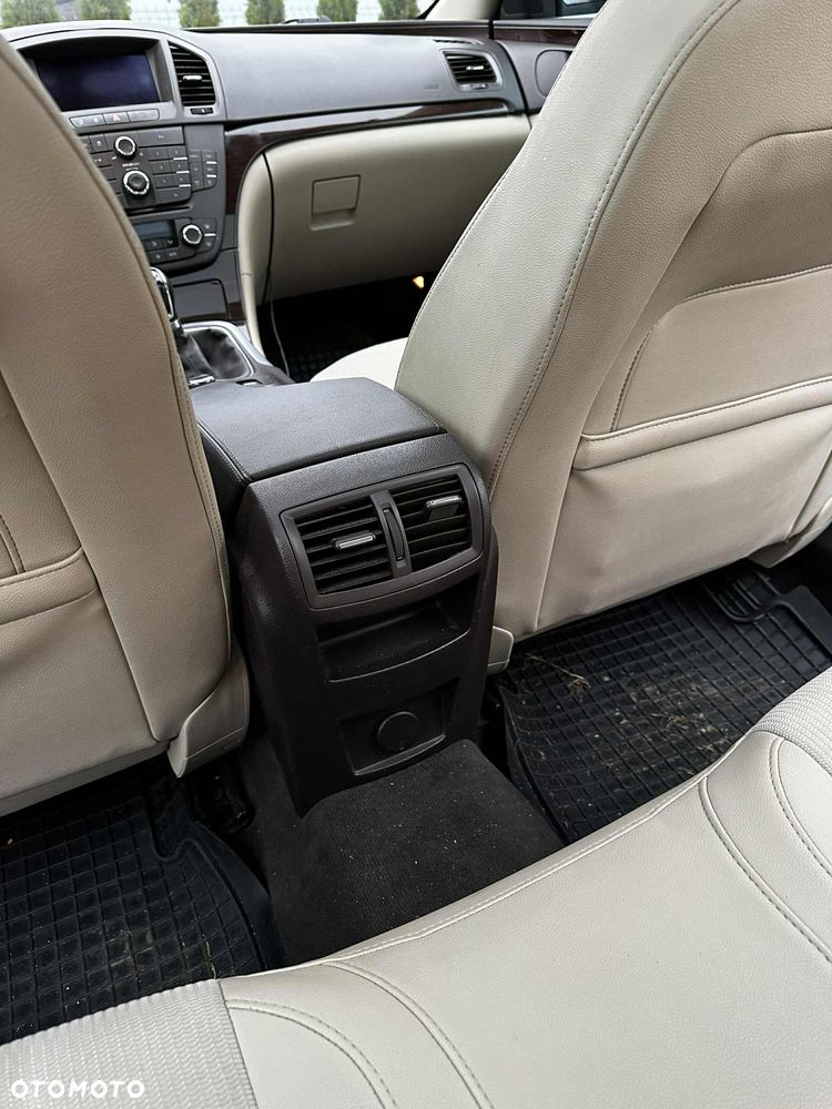 Opel Insignia 2.0 T Sport - 20