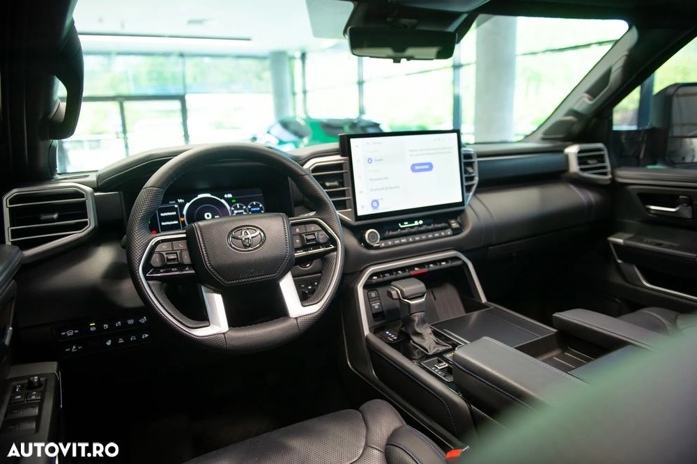 Toyota Sequoia - 21