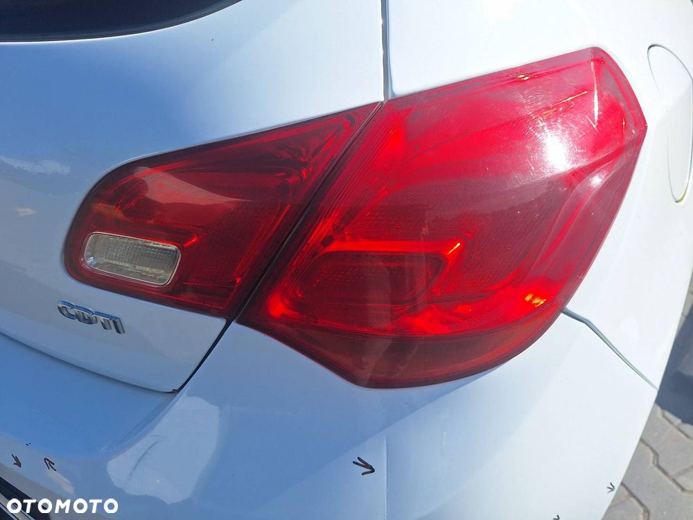KOMPLETNY TYŁ OPEL ASTRA J Z40R ZDERZAK TYŁ KLAPA BAGAŻNIKA LAMPY TYŁ - 13
