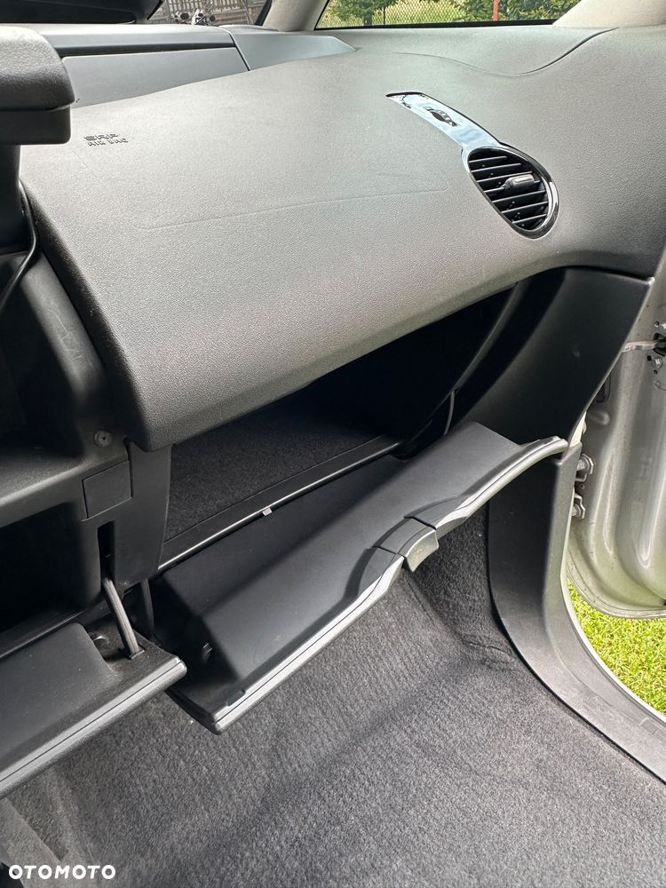 Renault Espace 2.0 dCi Celsium - 12