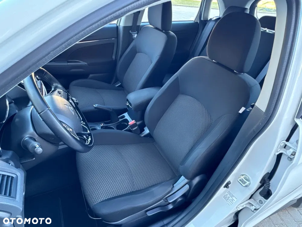 Mitsubishi ASX 1.6 Cool Edition - 20