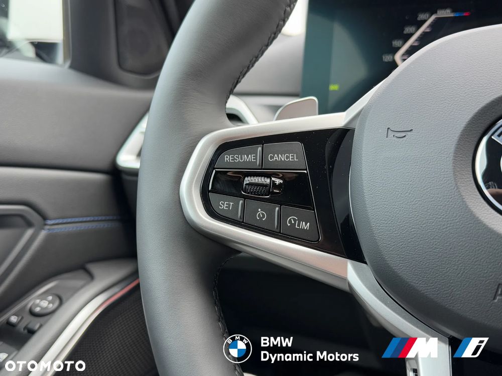 BMW Seria 3 320d M Sport - 25