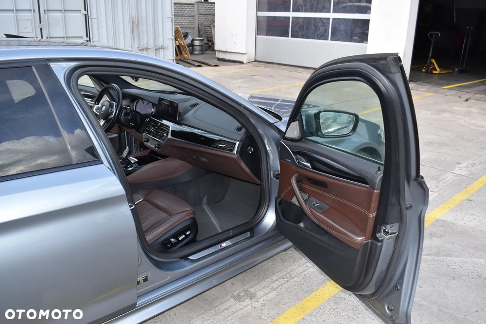BMW Seria 5 530d xDrive M Sport sport - 21